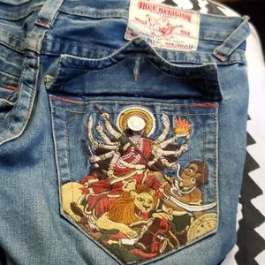 MEN's Rare True Religion size 36 jeans